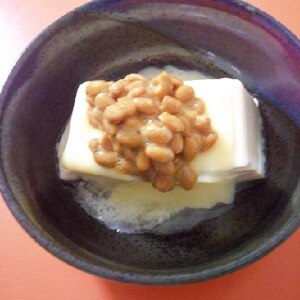 湯豆腐のチーズ納豆のせ